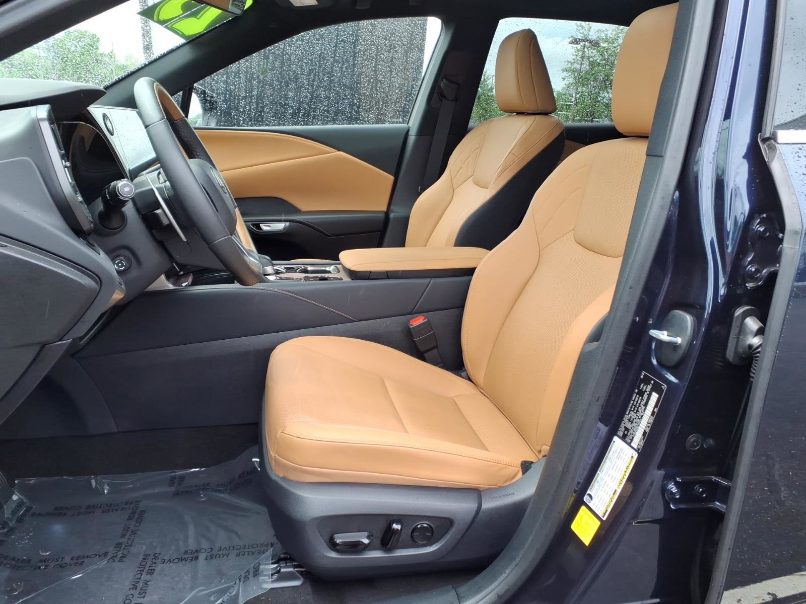 Certified 2025 Lexus RX 350 Premium w/ Accessory Package (Z1) AWD/4WD image 18