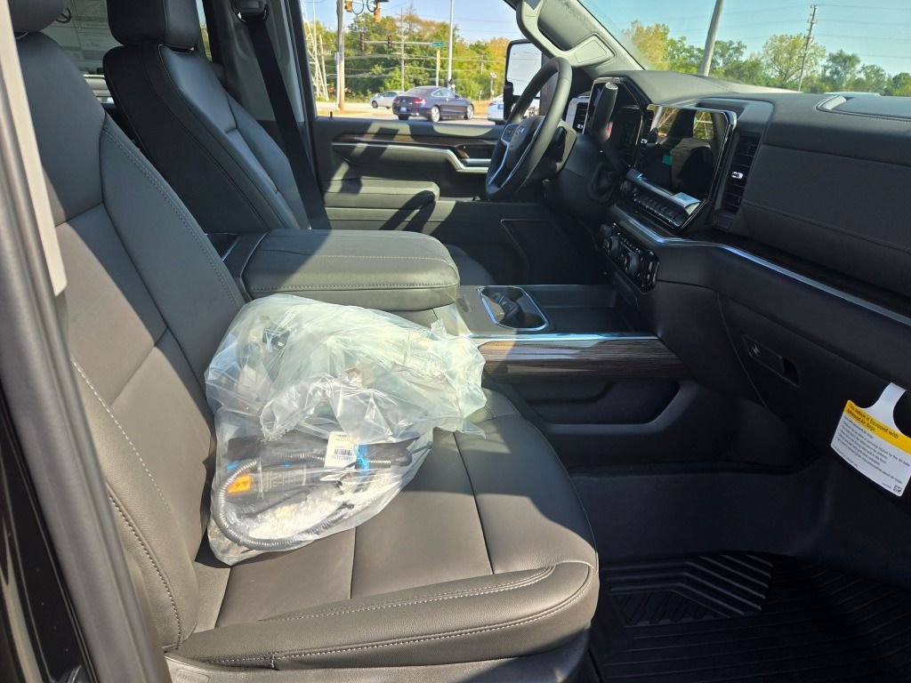New 2026 Chevrolet Silverado 2500 LT w/ Trail Boss Package image 4