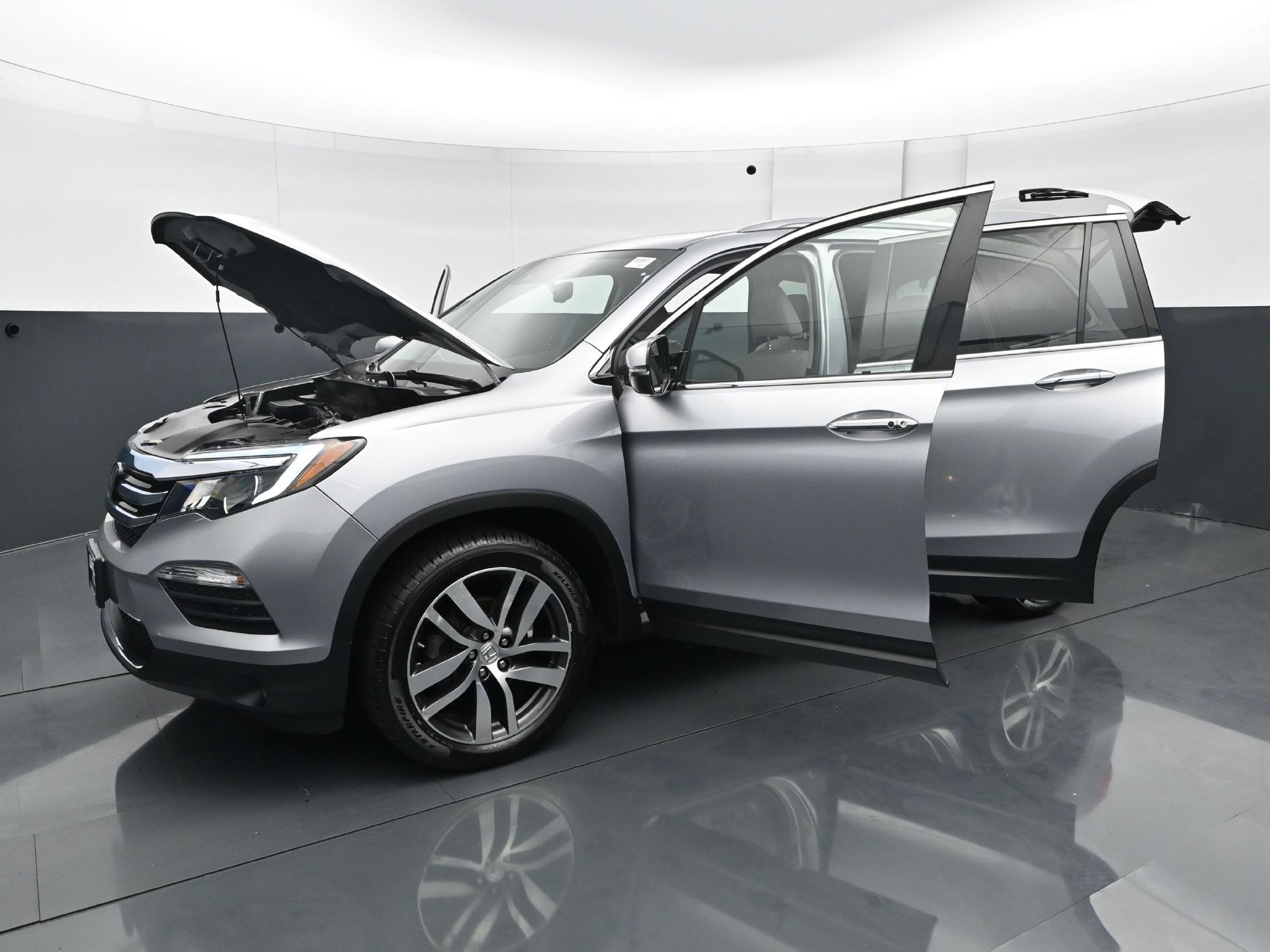 Used 2017 Honda Pilot Touring image 30