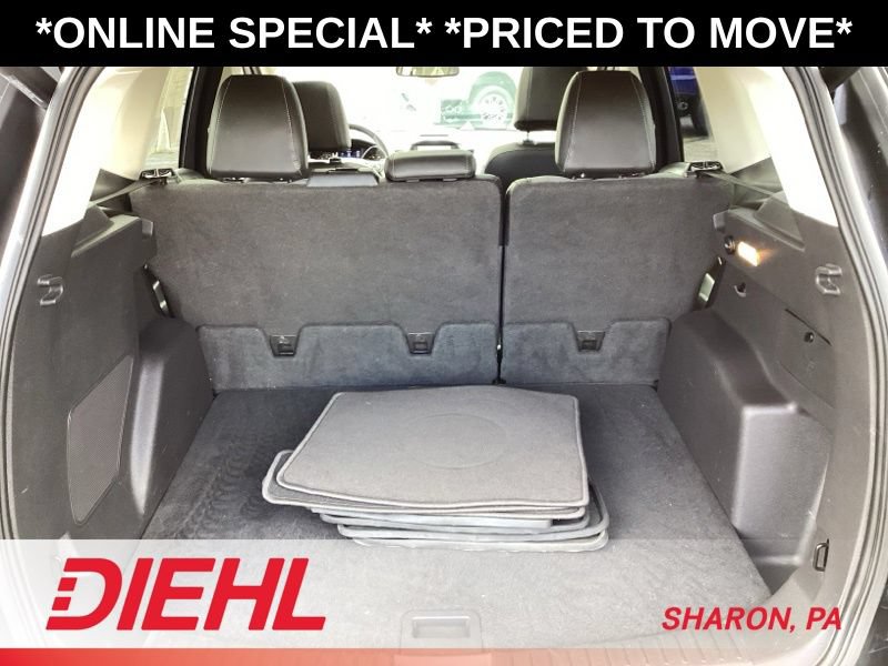 Used 2017 Ford Escape Titanium AWD/4WD image 17