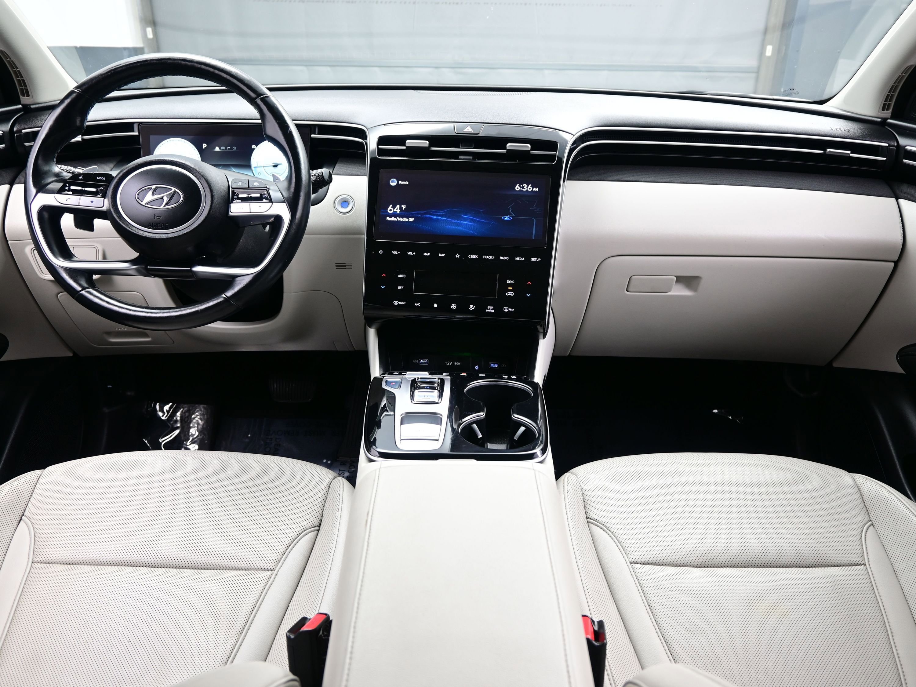 Certified 2022 Hyundai Tucson Limited FWD image 17