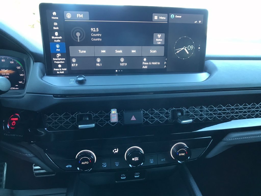 Certified 2024 Honda Accord Sport image 10