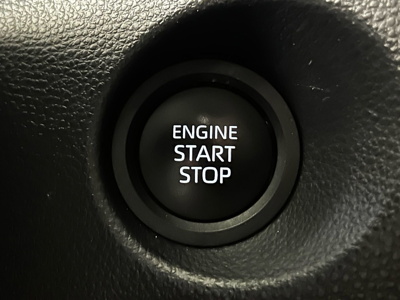 Certified 2025 Toyota Corolla Cross LE image 19