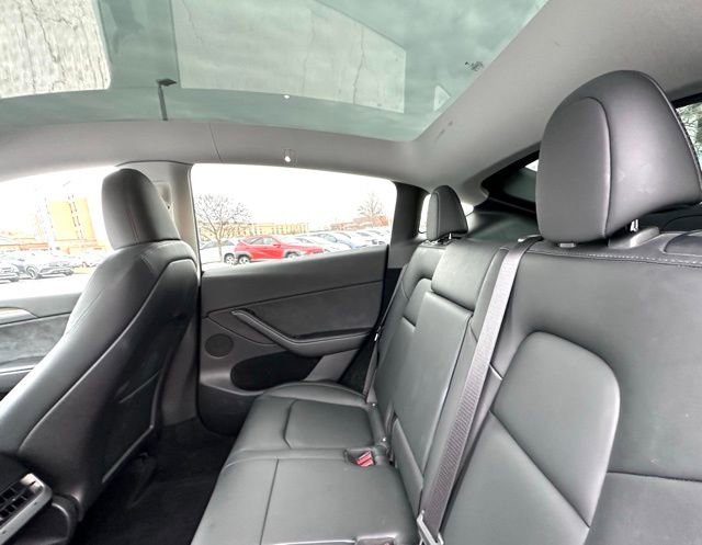 Used 2023 Tesla Model Y Long Range image 21