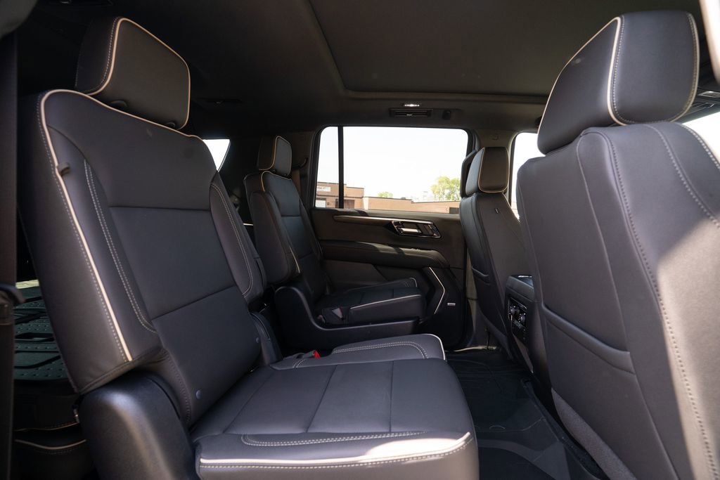 New 2025 Chevrolet Suburban Premier w/ Sun And Tow Package image 14