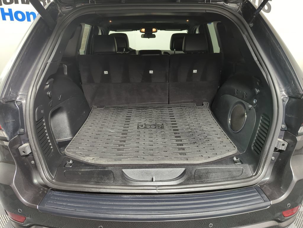 Used 2021 Jeep Grand Cherokee Laredo X RWD image 18