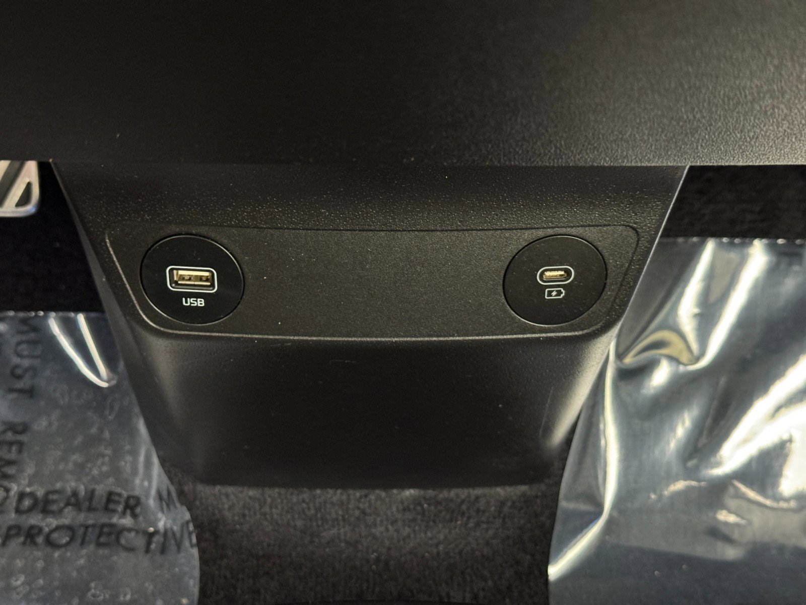 Used 2023 Kia EV6 GT-Line w/ GT-Line White Seat Package image 34