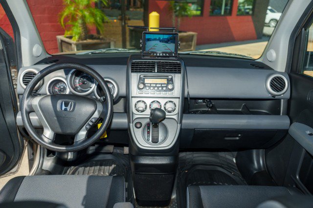 Used 2004 Honda Element EX image 16