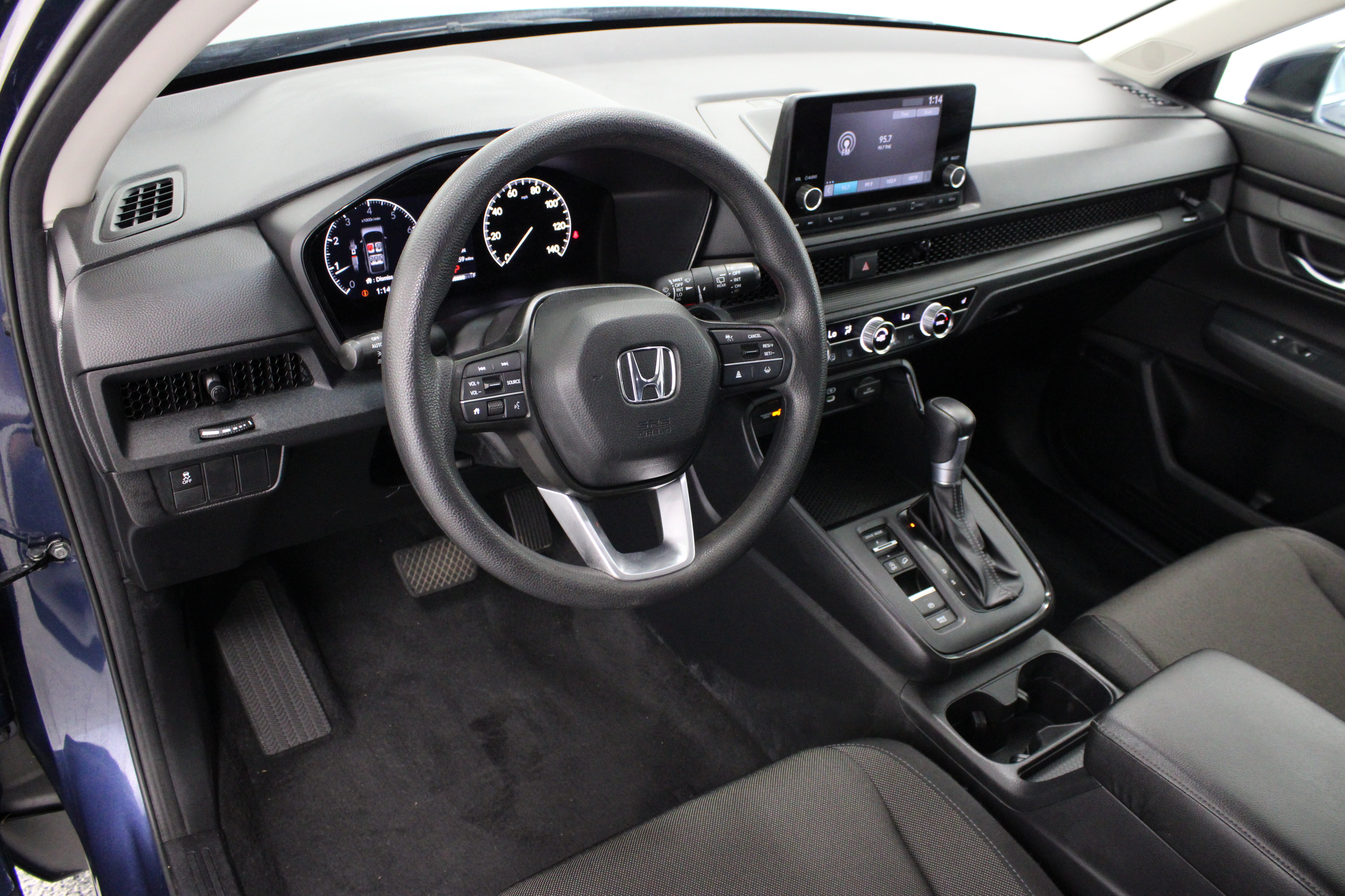 Used 2025 Honda CR-V EX image 13