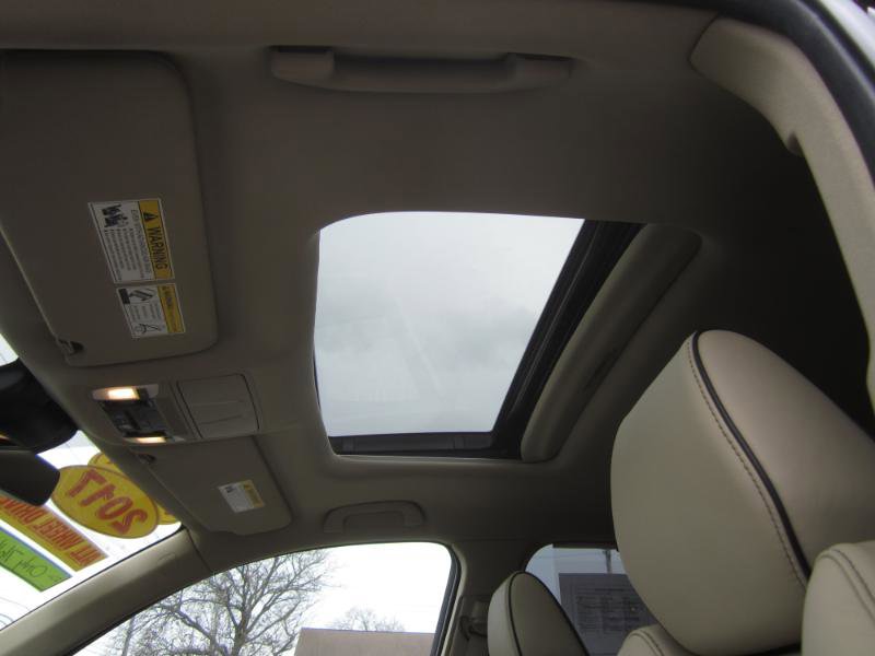 Used 2017 Acura MDX SH-AWD w/ Advance Package image 12