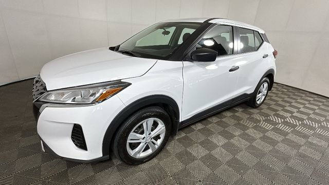 Used 2024 Nissan Kicks S FWD image 7