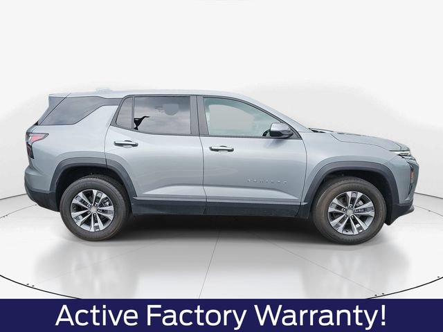 Used 2025 Chevrolet Equinox LT FWD image 3