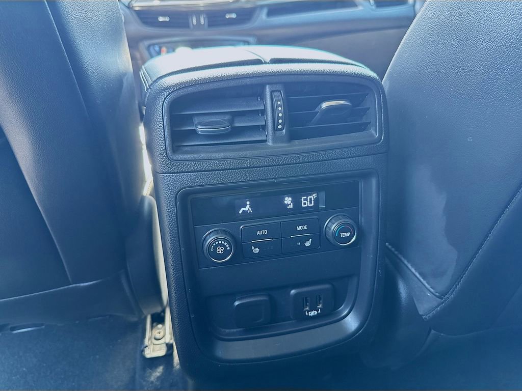 Used 2020 Buick Envision Essence image 20
