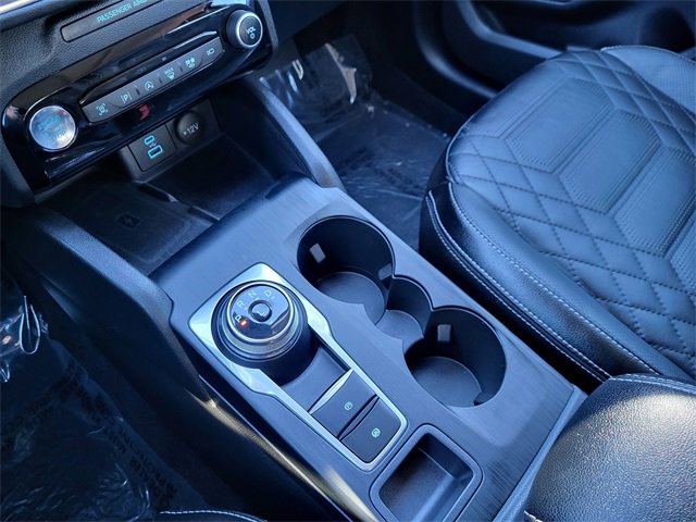 Used 2023 Ford Escape Platinum w/ Premium Technology Package image 23