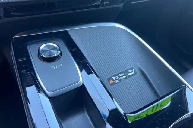 Used 2025 Buick Enclave Sport Touring image 41