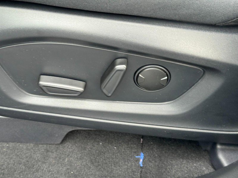 New 2026 Ford Explorer Active image 13