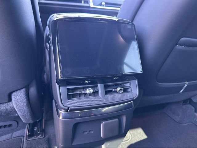 New 2026 Cadillac Vistiq Luxury image 27