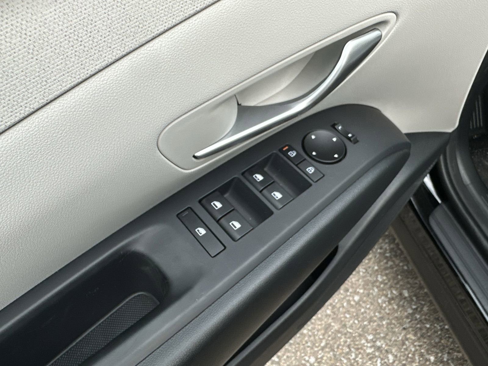 Used 2025 Hyundai Tucson SEL image 24