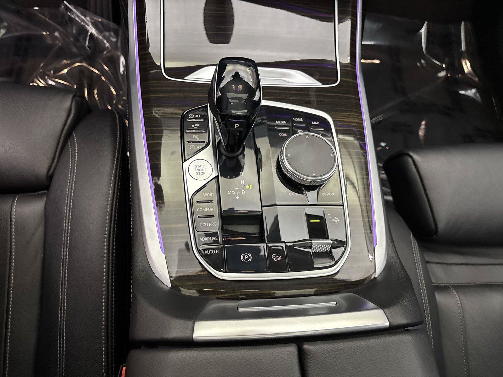 Used 2019 BMW X7 xDrive40i w/ Premium Package AWD/4WD image 11