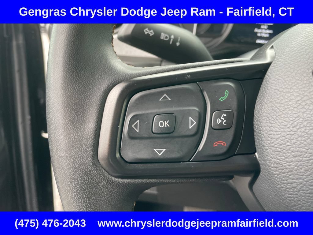 Used 2024 Jeep Wrangler Unlimited AWD/4WD image 52