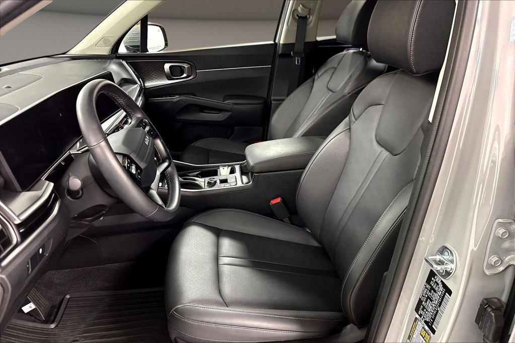 Used 2026 Kia Sorento S w/ S Panoramic Sunroof Package AWD/4WD image 23