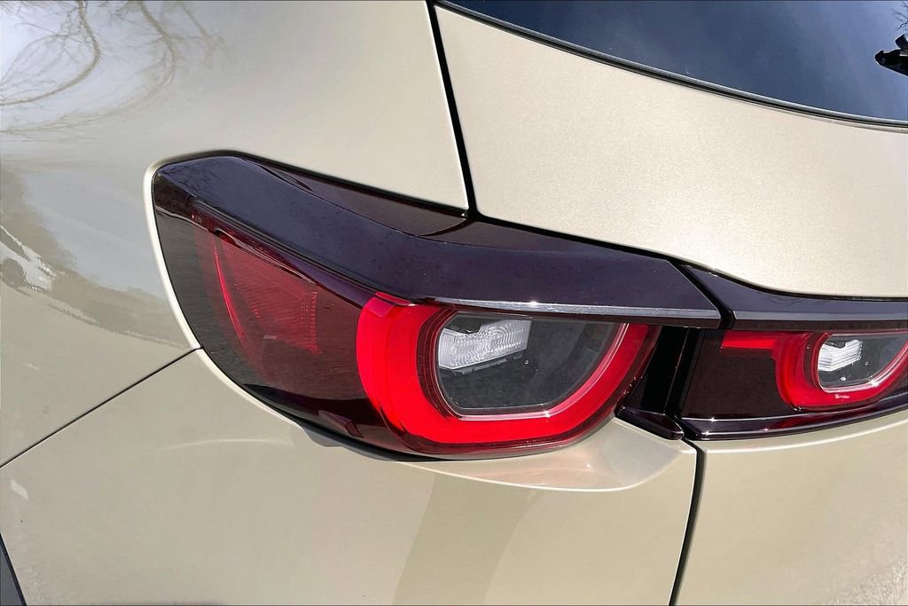 Certified 2023 MAZDA CX-50 Meridian Edition w/ Apex Package image 30