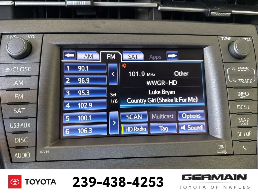 Used 2013 Toyota Prius Four w/ Deluxe Solar Roof Pkg FWD image 20