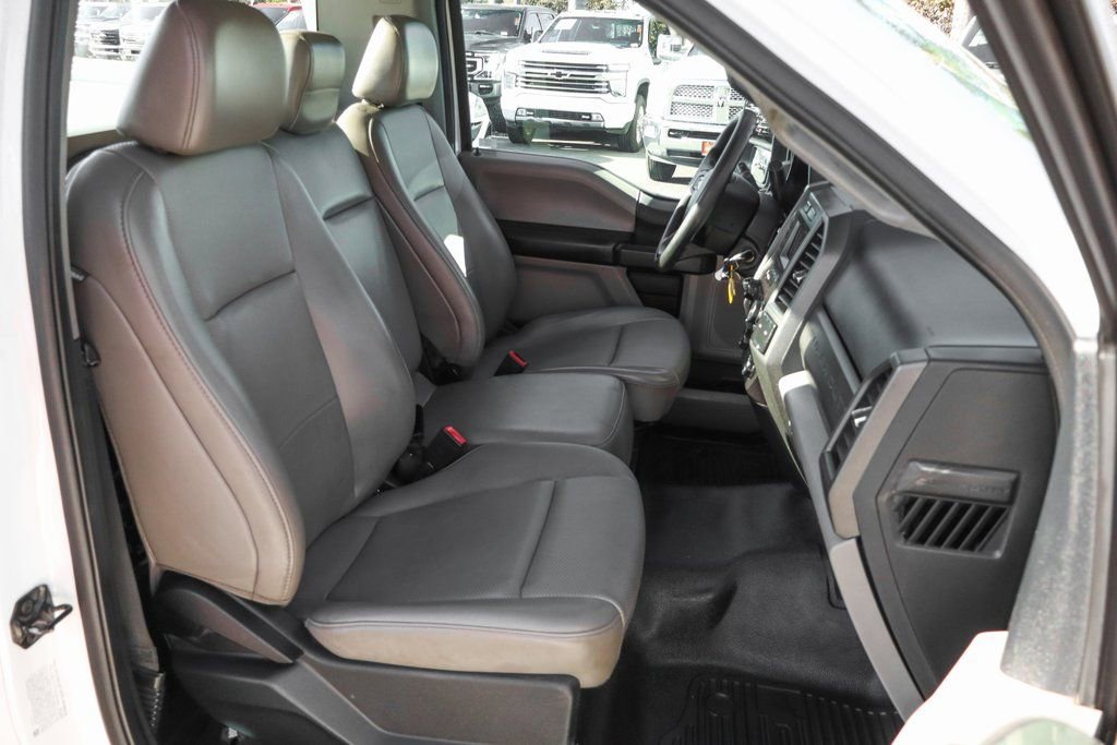 Used 2020 Ford F350 XL w/ Power Equipment Group image 37