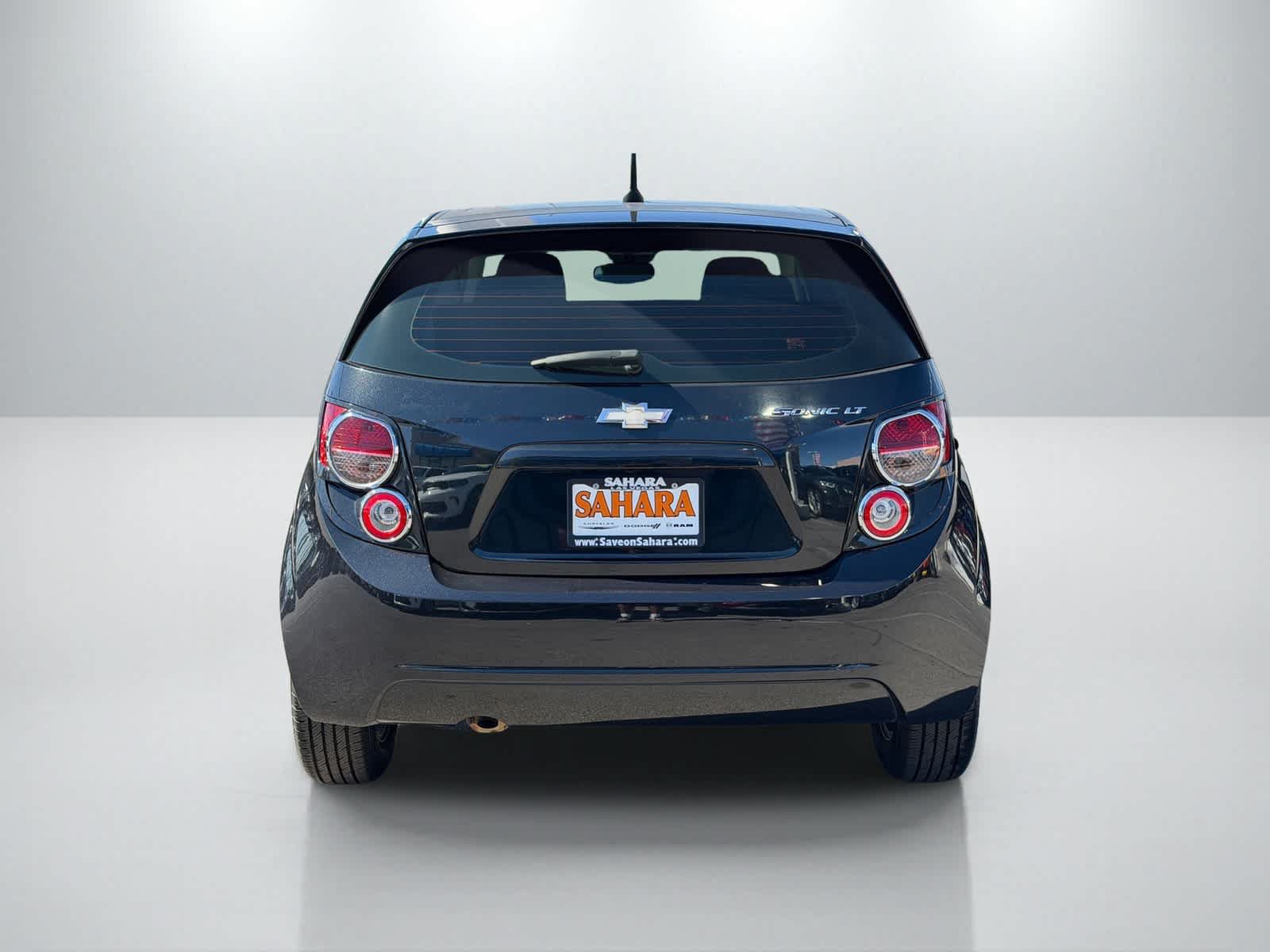 Used 2013 Chevrolet Sonic LT FWD image 5