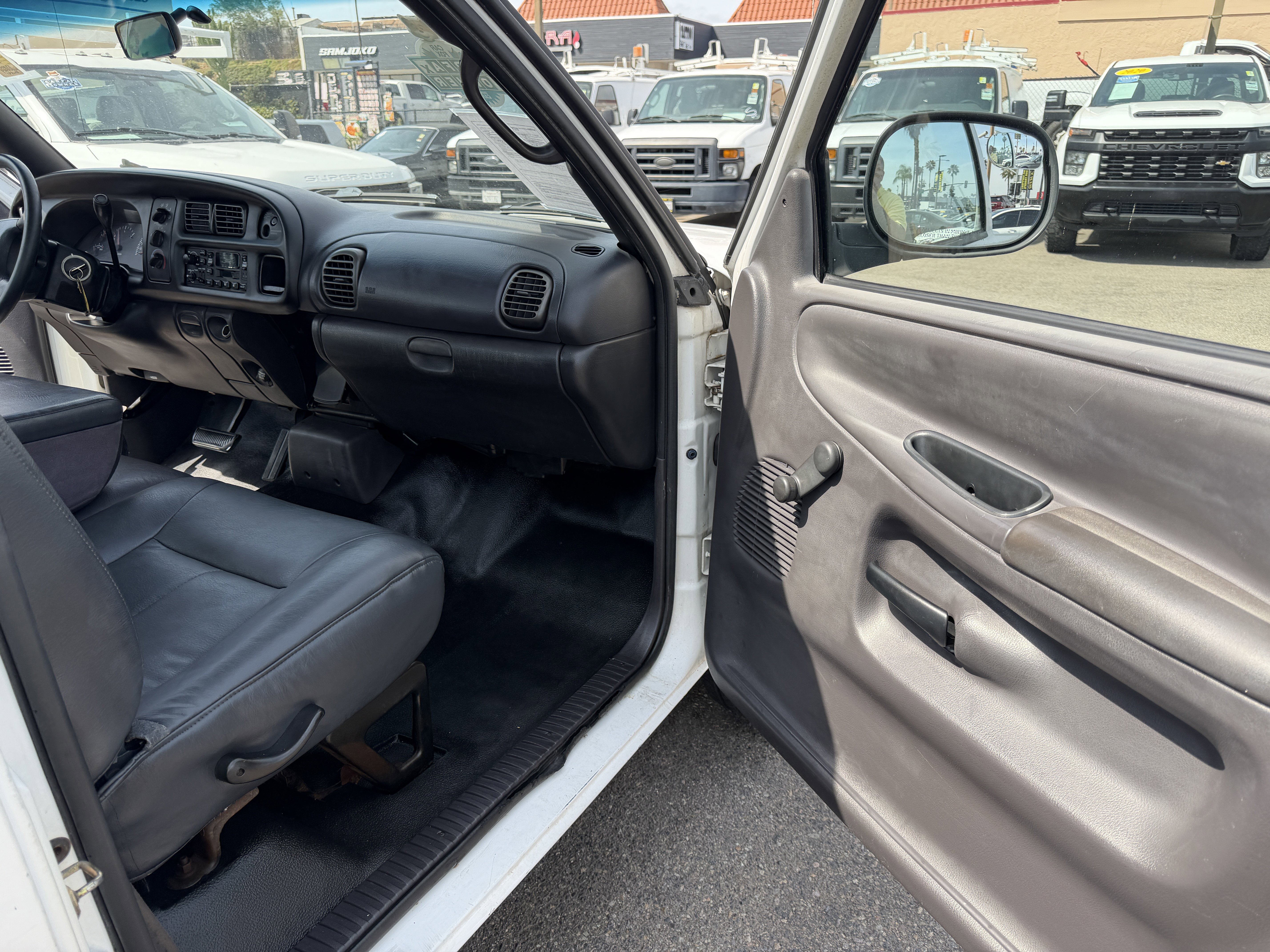Used 1999 Dodge Ram 2500 Truck 2WD Regular Cab image 11