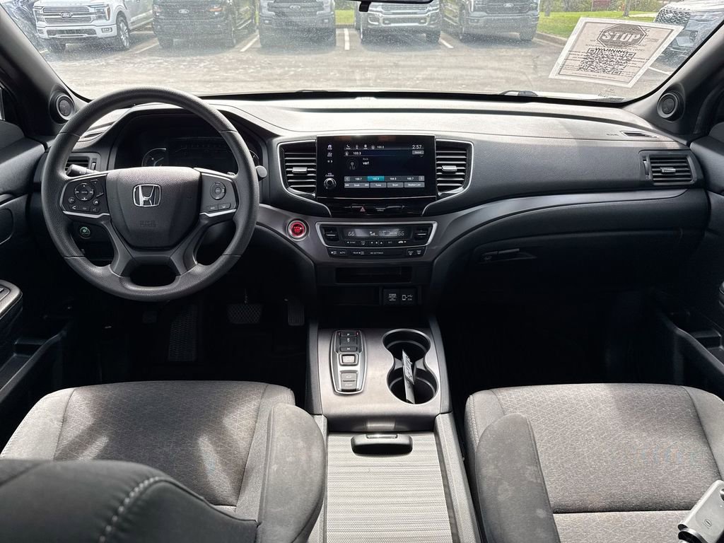 Used 2021 Honda Passport Sport image 10