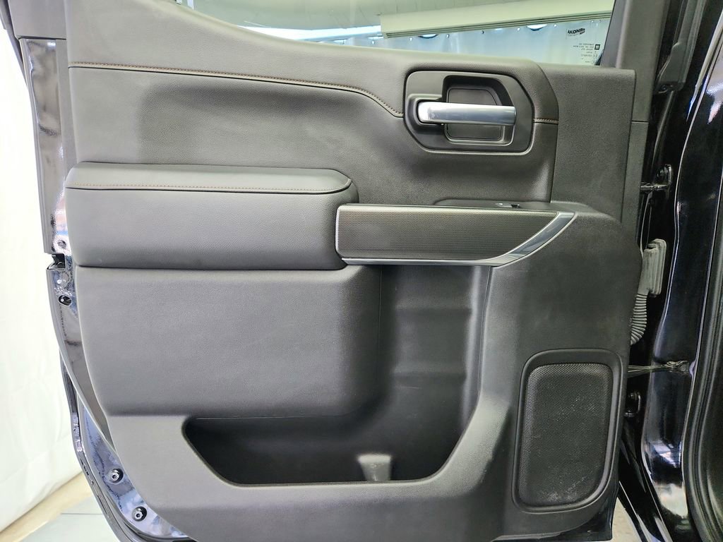 Used 2020 GMC Sierra 1500 AT4 w/ AT4 Carbonpro Edition image 22