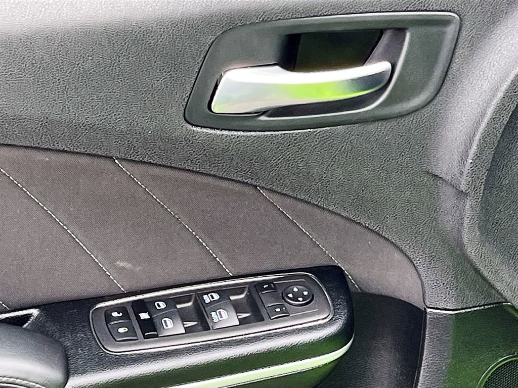 Used 2023 Dodge Charger Scat Pack w/ Harman/Kardon Audio Group image 18