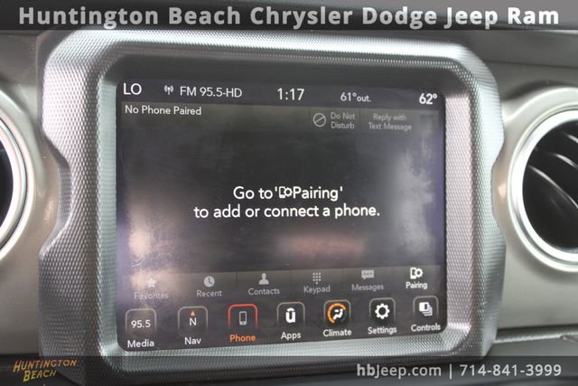 Used 2023 Jeep Wrangler Sahara image 24