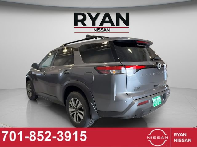 New 2026 Nissan Pathfinder SL image 3