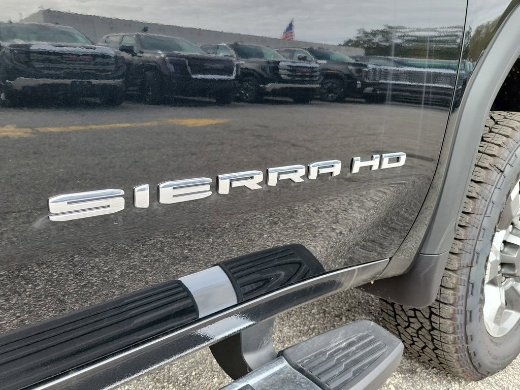 New 2025 GMC Sierra 3500 SLT w/ SLT Convenience Package image 7