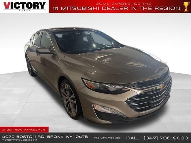 Used 2022 Chevrolet Malibu LT FWD image 3