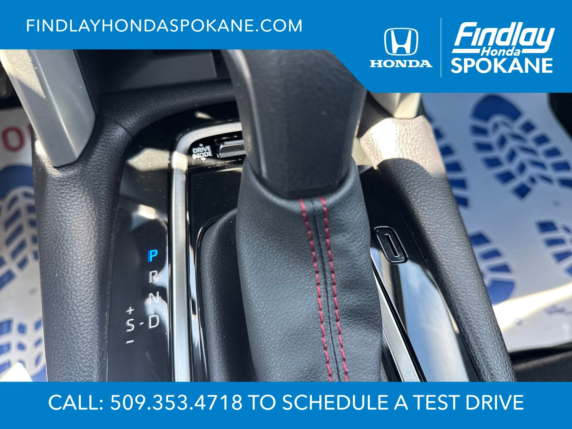 Used 2025 Toyota Corolla Cross AWD Hybrid w/ Moonroof Package image 15