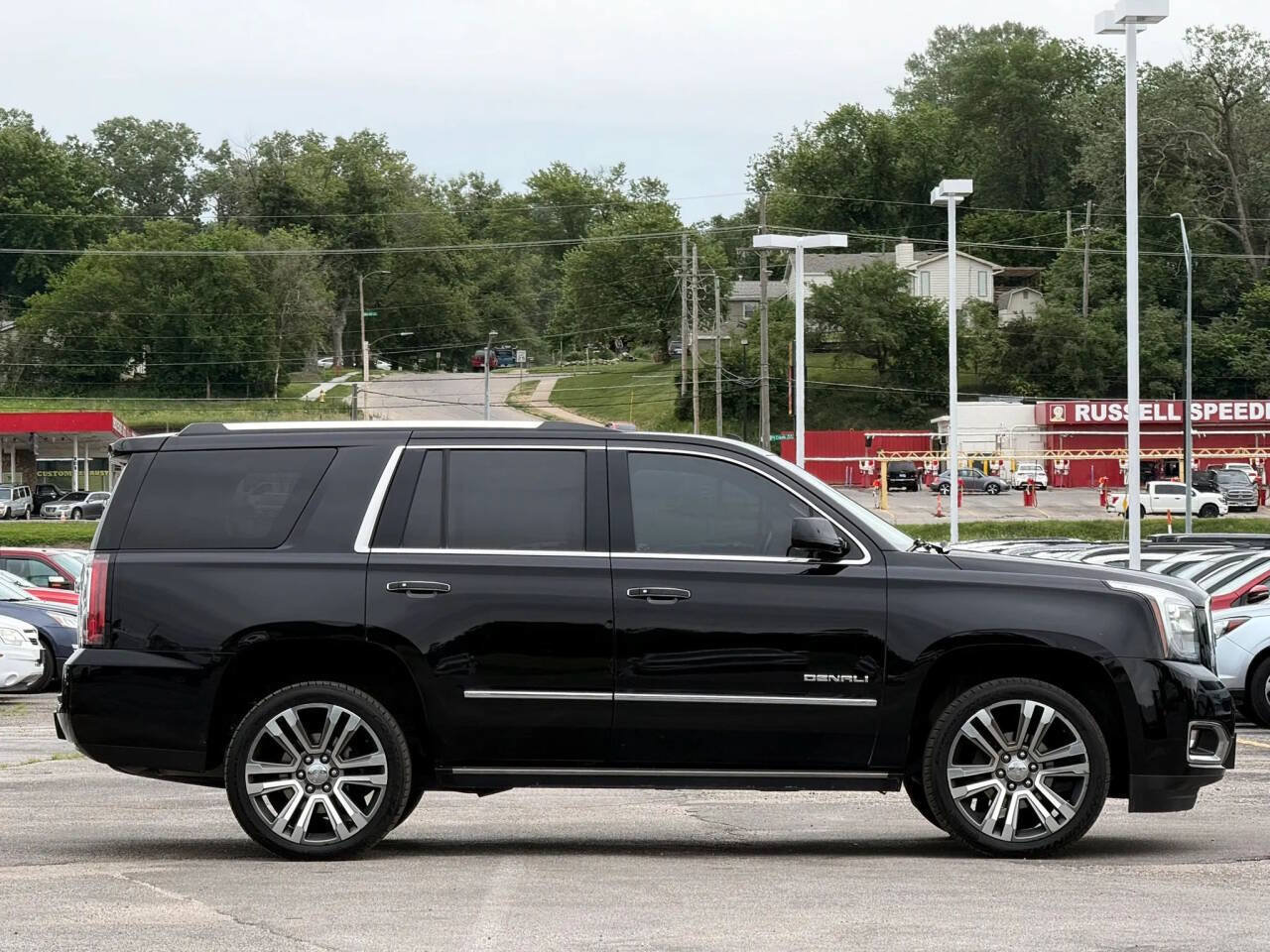 Used 2018 GMC Yukon Denali w/ Denali Ultimate Package AWD/4WD image 5