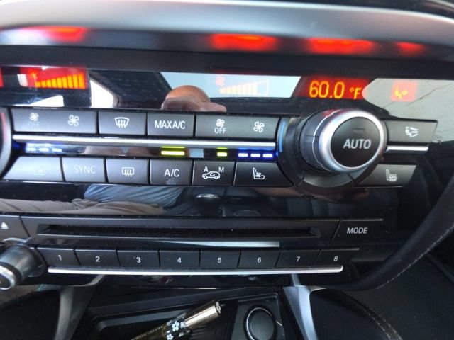 Used 2017 BMW X6 M AWD/4WD image 29