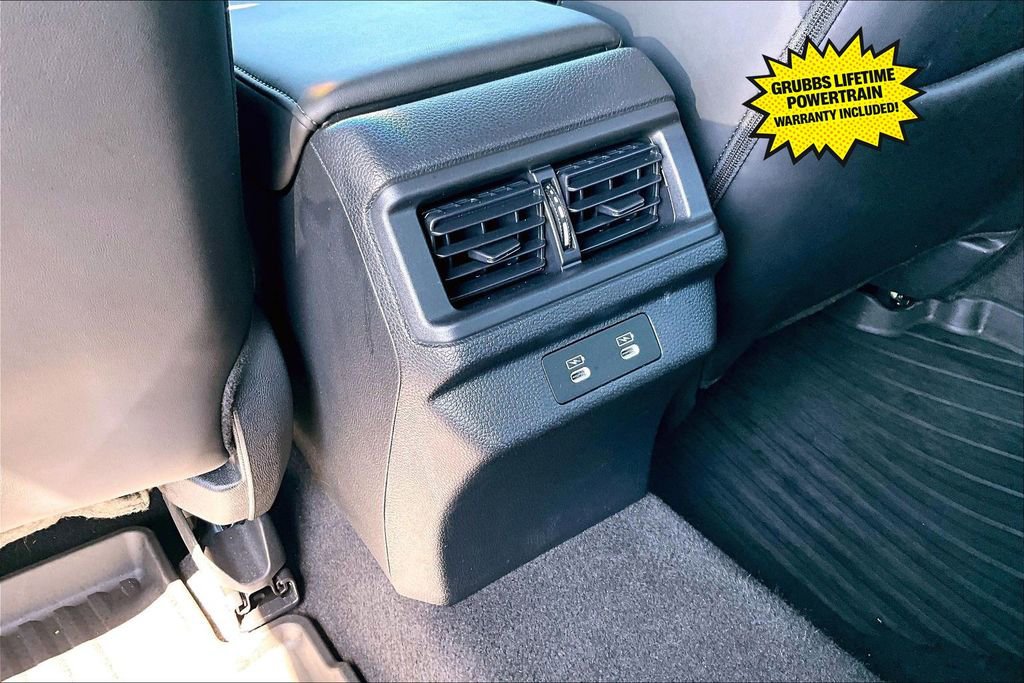 Used 2025 Honda Accord Sport image 32