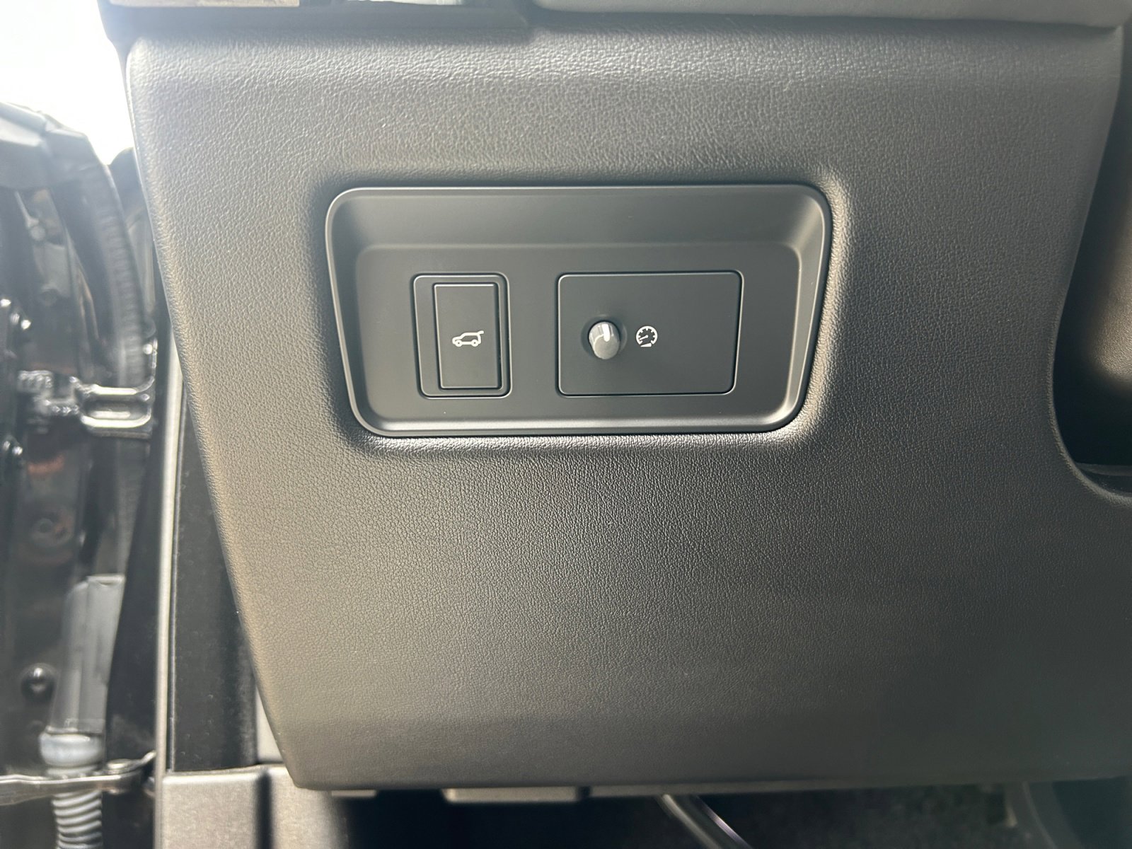 Used 2019 Land Rover Range Rover HSE image 28