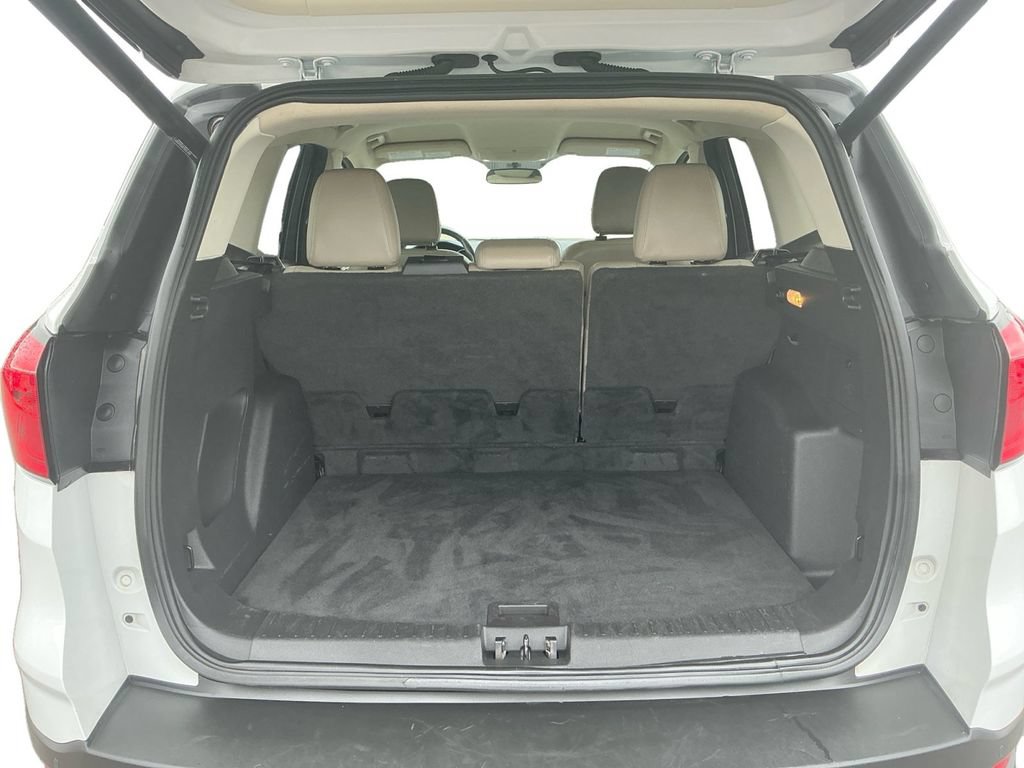 Certified 2019 Ford Escape SEL FWD image 24