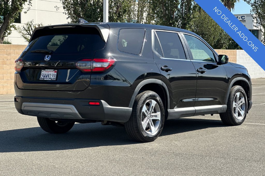 Certified 2025 Honda Pilot EX-L image 4