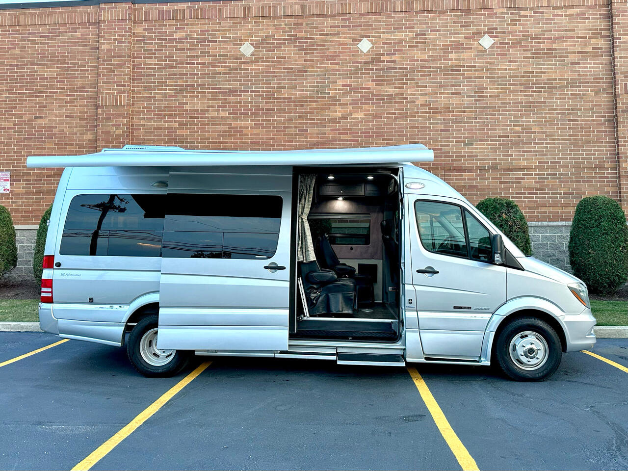 Used 2015 Mercedes-Benz Sprinter 3500 w/ Active Safety Plus Package image 5