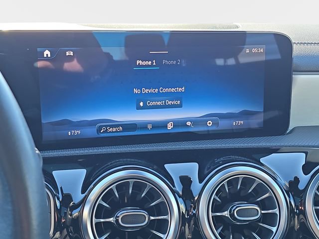 Used 2025 Mercedes-Benz CLA 250 image 23