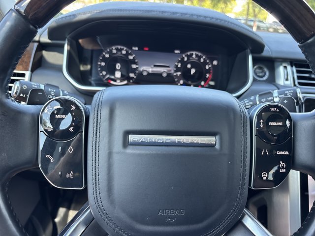 Used 2020 Land Rover Range Rover HSE AWD/4WD image 32
