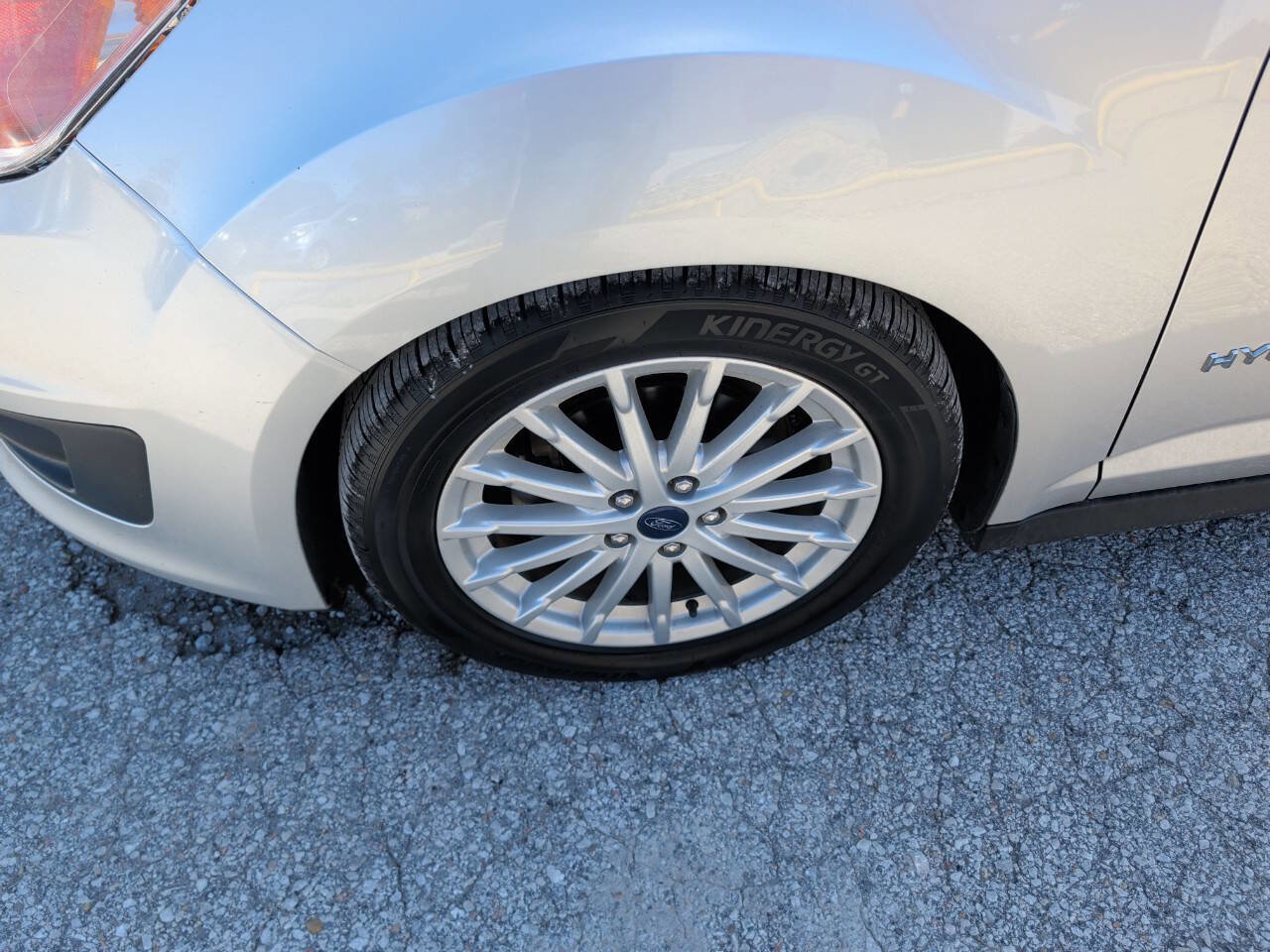 Used 2016 Ford C-MAX SE image 9