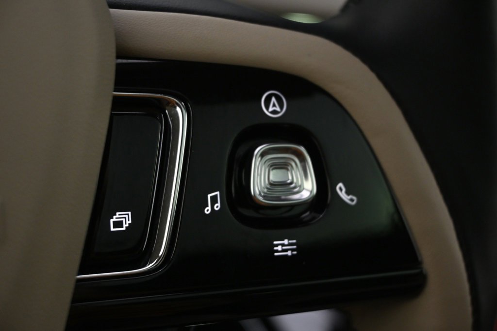 New 2025 Lincoln Corsair Reserve w/ Jet Appearance Package image 32