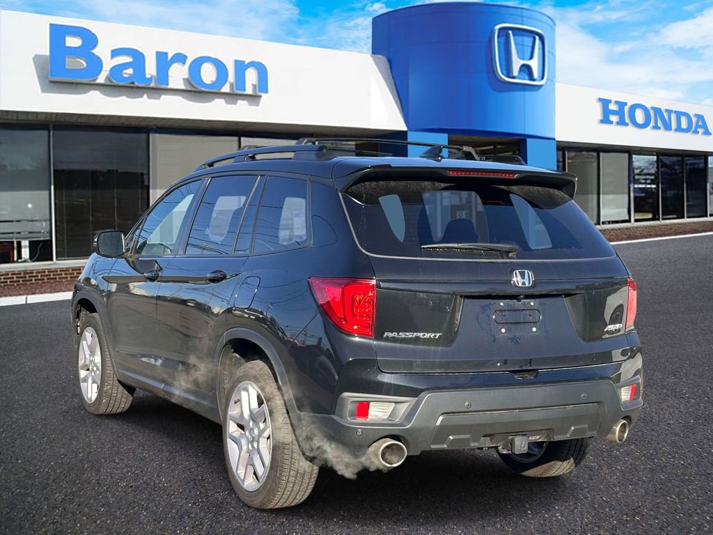 Used 2025 Honda Passport EX-L image 4